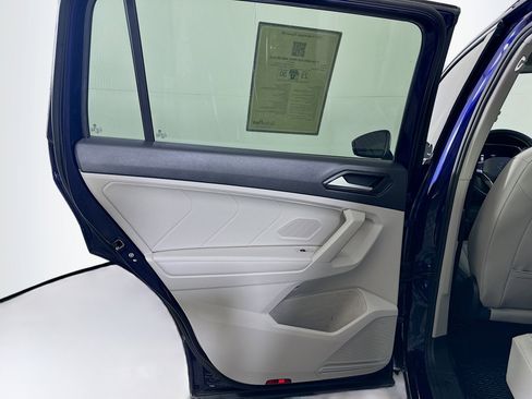 Used 2023 Volkswagen Tiguan SE FWD image 26
