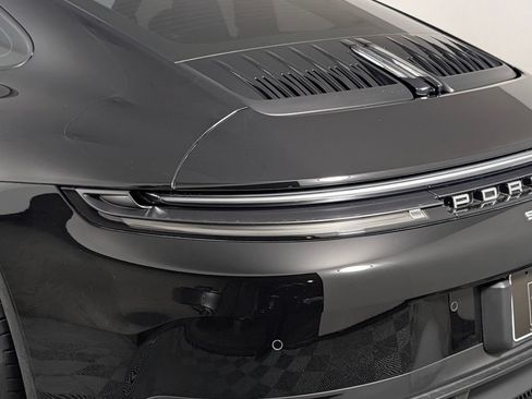 Certified 2025 Porsche 911 Carrera RWD image 16