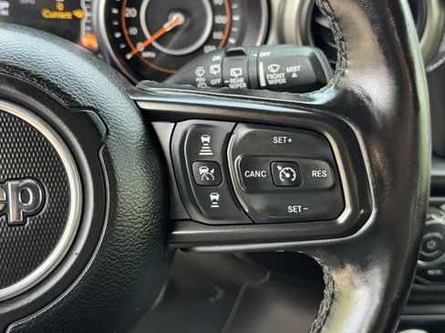 Used 2022 Jeep Wrangler Unlimited Sport AWD/4WD image 13