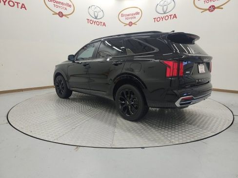 Used 2022 Kia Sorento SX image 6