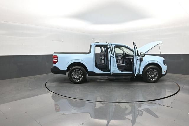 New 2026 Ford Maverick XLT w/ XLT Luxury Package FWD image 43