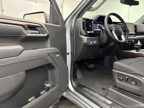 New 2026 GMC Sierra 1500 Elevation w/ Preferred Package AWD/4WD image 15