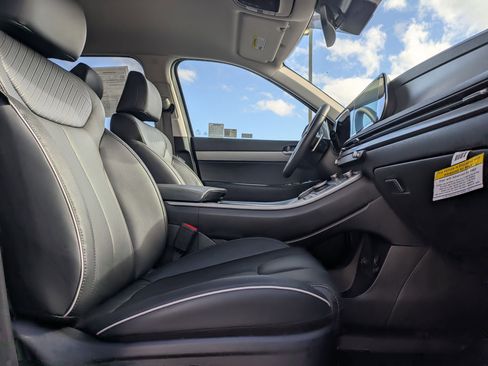 New 2025 Hyundai Palisade SEL image 11