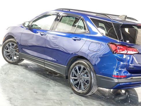 Certified 2023 Chevrolet Equinox RS w/ LPO, Floor Liner Package FWD image 11