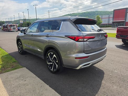 Used 2022 Mitsubishi Outlander SEL AWD/4WD image 5