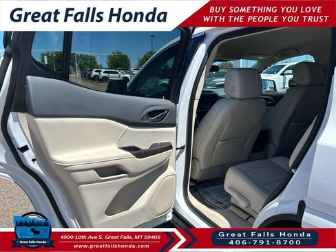 Used 2023 GMC Acadia Denali AWD/4WD image 20