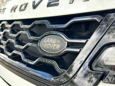 Used 2020 Land Rover Range Rover Evoque SE image 30