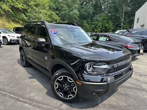 Used 2025 Ford Bronco Sport Outer Banks w/ Outer Banks Tech Package+ AWD/4WD image 12