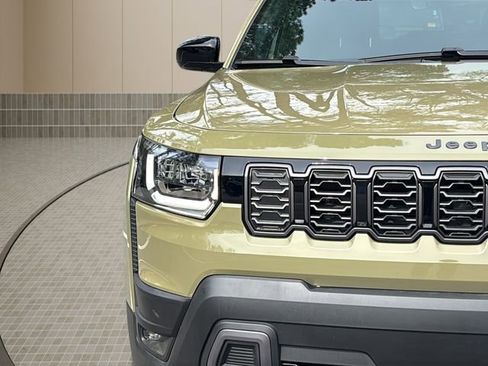 New 2026 Jeep Cherokee Laredo AWD/4WD image 10