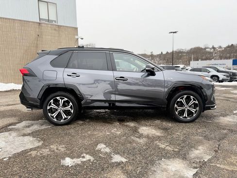 Used 2023 Toyota RAV4 XSE w/ Weather Package image 7