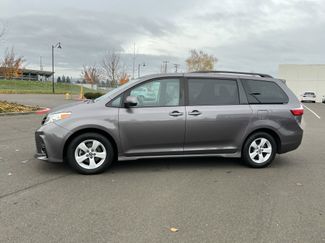 Used 2019 Toyota Sienna LE video 2