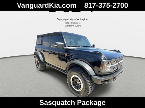 Used 2021 Ford Bronco Badlands AWD/4WD image 2
