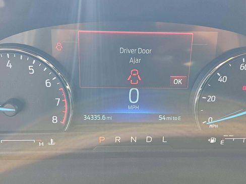 Used 2023 Ford Explorer XLT w/ Equipment Group 202A AWD/4WD image 24