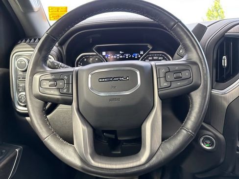Certified 2020 GMC Sierra 1500 Denali w/ Denali Ultimate Package AWD/4WD image 15