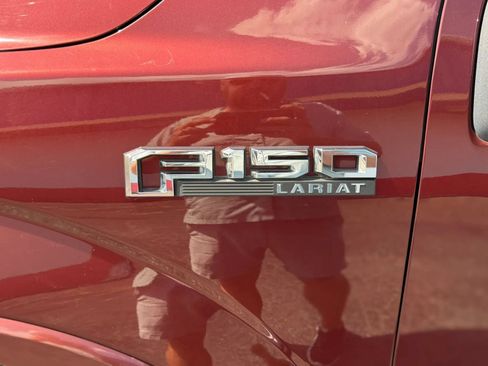 Used 2015 Ford F150 Lariat w/ Equipment Group 502A Luxury AWD/4WD image 9