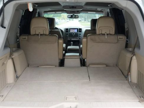 Used 2015 Nissan Armada Platinum w/ 2nd Row Captain Seat Package RWD image 18