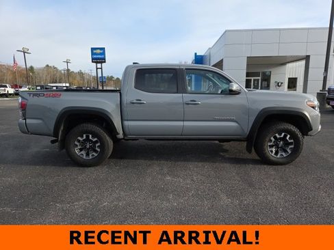 Used 2021 Toyota Tacoma TRD Off-Road image 26