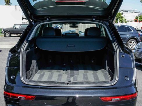 Used 2023 Audi Q5 2.0T Premium w/ Convenience Package image 26