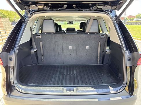 Used 2024 Toyota Grand Highlander AWD image 25