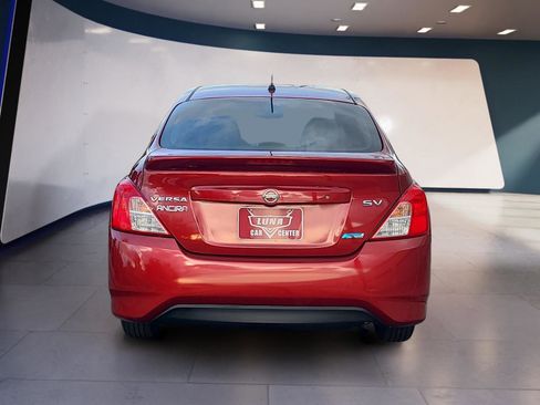 Used 2016 Nissan Versa SV w/ SV Appearance Package FWD image 4