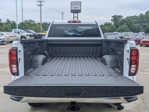 New 2025 GMC Sierra 2500 Pro w/ Convenience Package image 13