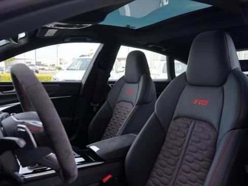 New 2025 Audi RS 7 performance Sportback image 9