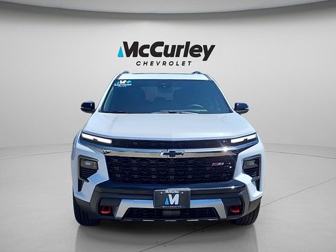 Used 2026 Chevrolet Traverse Z71 w/ Driver Confidence Package AWD/4WD image 2