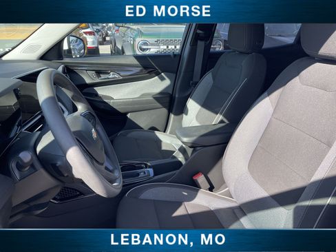 Used 2024 Chevrolet TrailBlazer LT AWD/4WD image 18