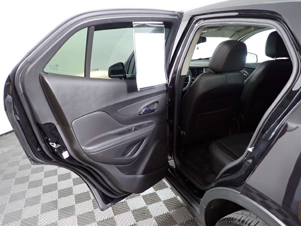Used 2022 Buick Encore Preferred w/ Safety Package AWD/4WD image 29