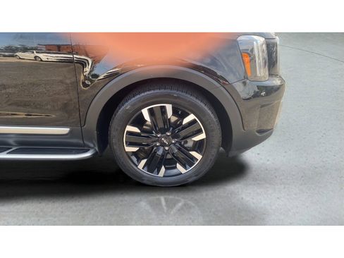 Used 2023 Kia Telluride SX FWD image 11