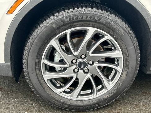 Used 2022 Lincoln Corsair AWD w/ Equipment Group 101A image 22