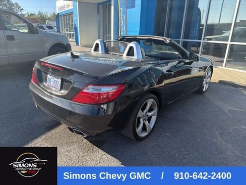 Used 2012 Mercedes-Benz SLK 350 image 5