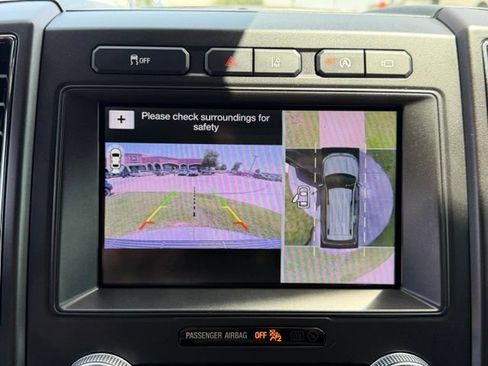 Used 2019 Ford Expedition Limited w/ Texas Edition Package RWD image 19