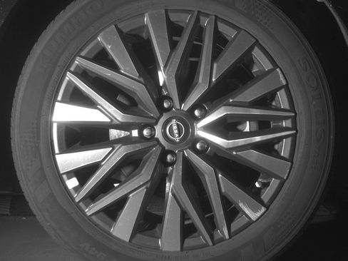 Used 2025 Nissan Altima 2.5 SV image 13