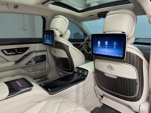 Used 2024 Mercedes-Benz Maybach S 680 4MATIC image 14