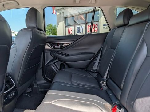 Used 2022 Subaru Outback Limited AWD/4WD image 16