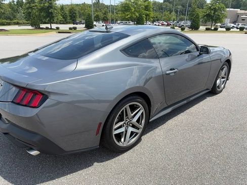Used 2024 Ford Mustang Coupe RWD image 8