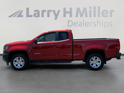 Used 2016 Chevrolet Colorado LT w/ LT Convenience Package RWD image 2