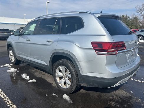 Used 2019 Volkswagen Atlas SE w/ Towing Package image 6