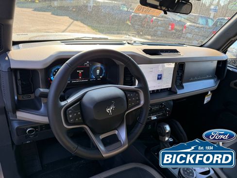 New 2025 Ford Bronco Big Bend w/ Black Diamond Package AWD/4WD image 13