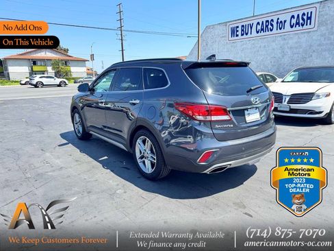 Used 2017 Hyundai Santa Fe Limited w/ Cargo Package FWD image 1