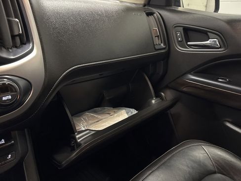 Used 2018 GMC Canyon SLT w/ Driver Alert Package image 17