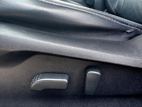 Used 2017 Subaru Impreza 2.0i Limited w/ Moonroof/BSD & Rcta/Eyesight image 40