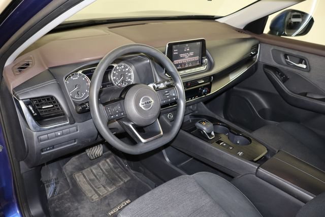 Used 2021 Nissan Rogue SV FWD image 25