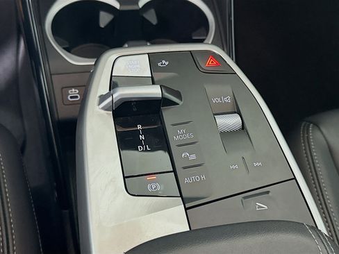 Used 2025 BMW X1 xDrive28i image 25