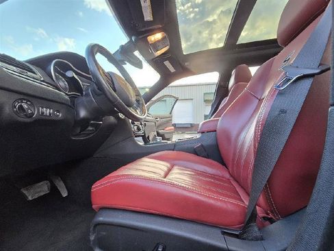 Used 2020 Chrysler 300 S w/ 300S Premium Group image 31