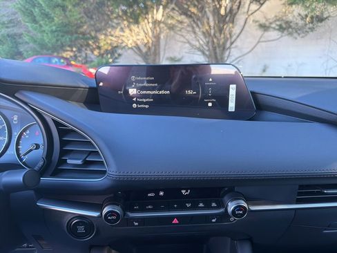 New 2026 MAZDA MAZDA3 2.5 S Sedan w/ Preferred Pkg image 18