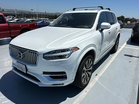 Used 2023 Volvo XC90 B5 Plus AWD/4WD image 1