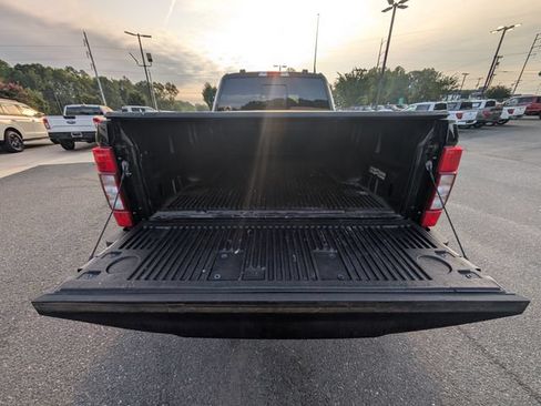 Used 2021 Ford F250 Lariat w/ Lariat Value Package AWD/4WD image 5