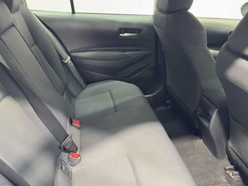 Used 2021 Toyota Corolla LE FWD image 13